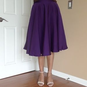 Akira Sateen Skirt